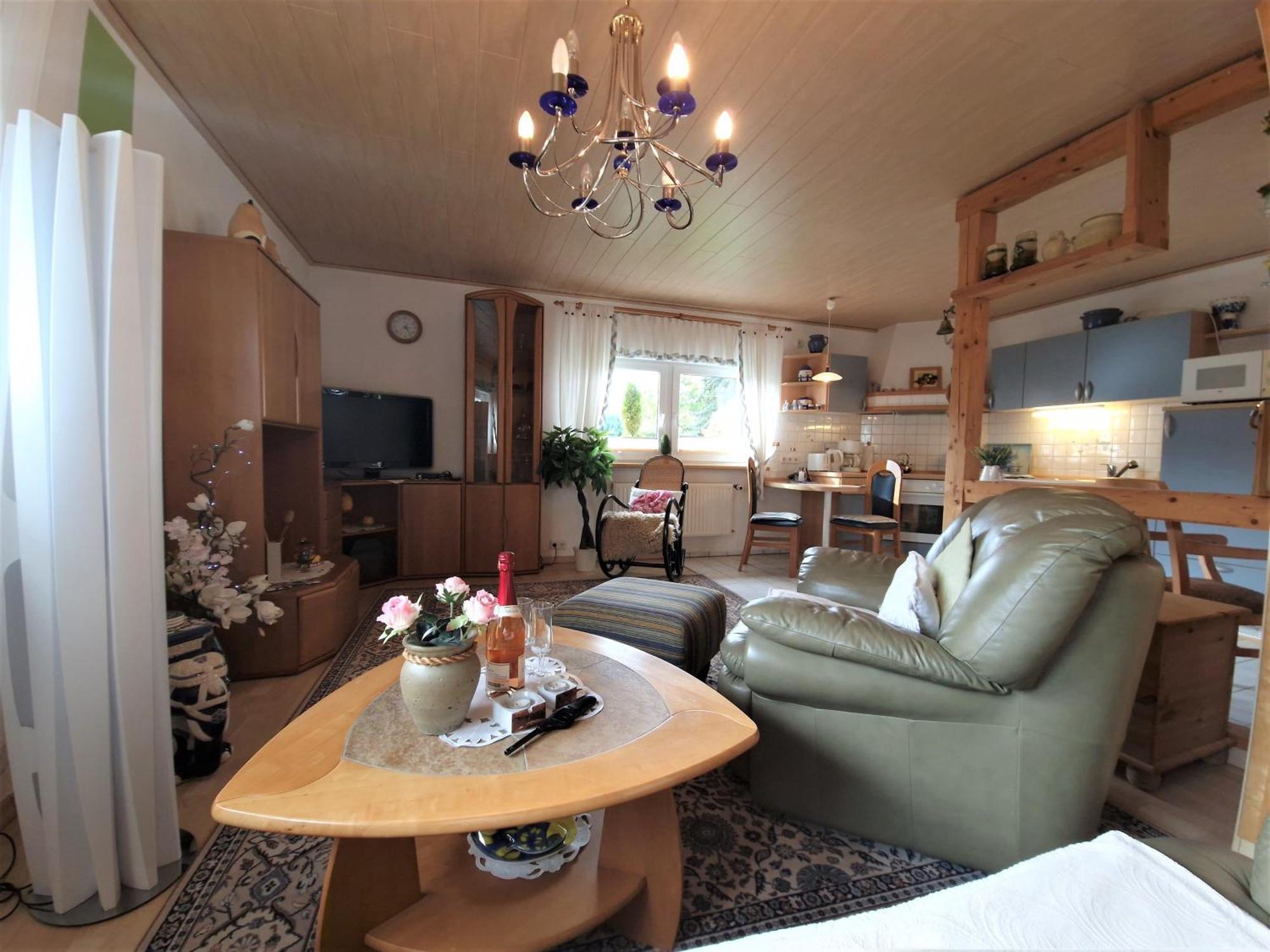 Ahlbeck, Ferienobjekt Apfel-Blume-Veilchen Apartment Heringsdorf  Cameră foto